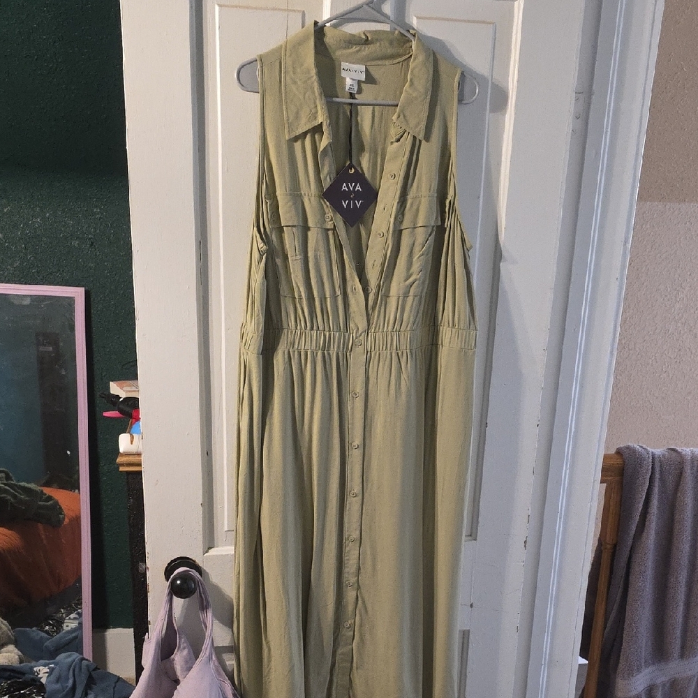 Ava & Viv Light Green Button-Down Maxi Dress